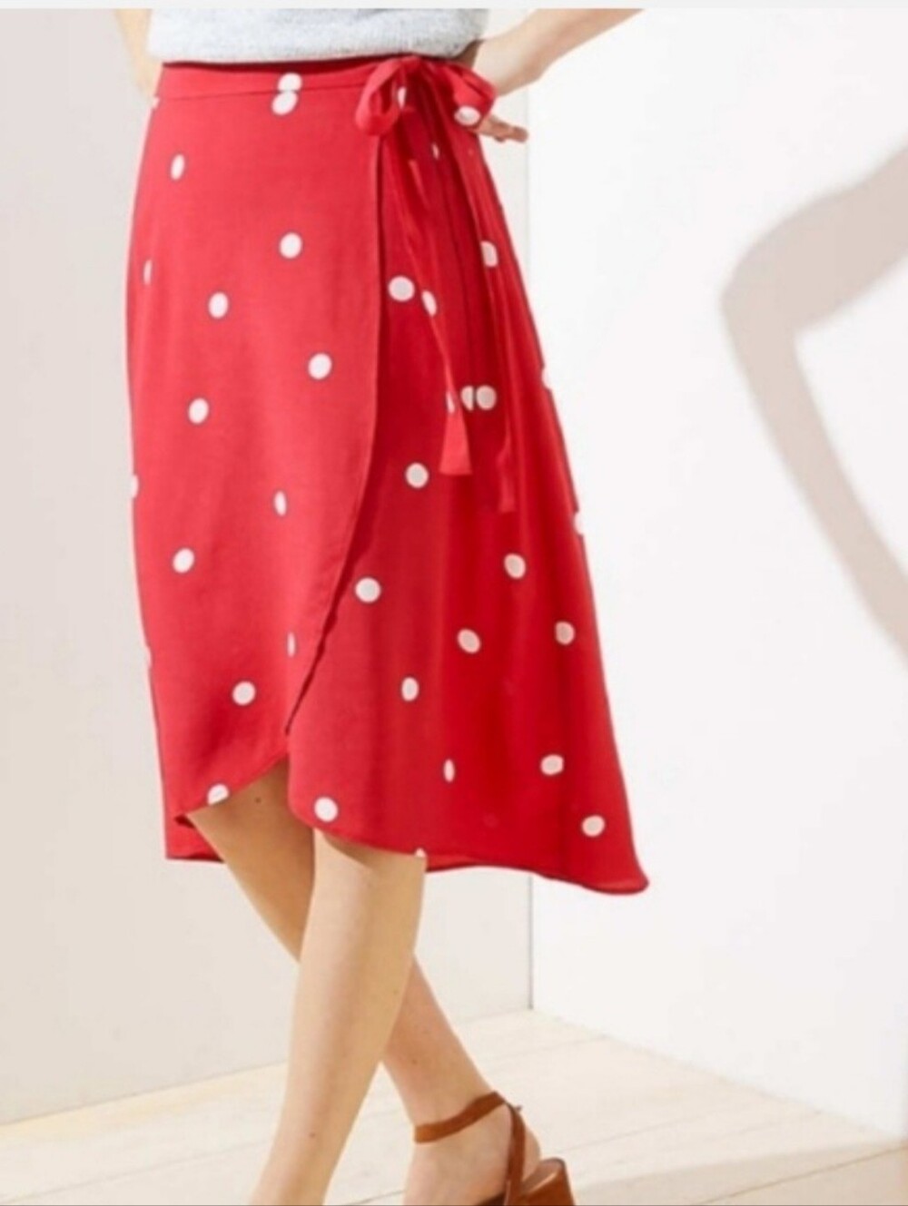 Ann Taylor LOFT Red and White Polka Dot Wrap and Tie Skirt, Size 0P